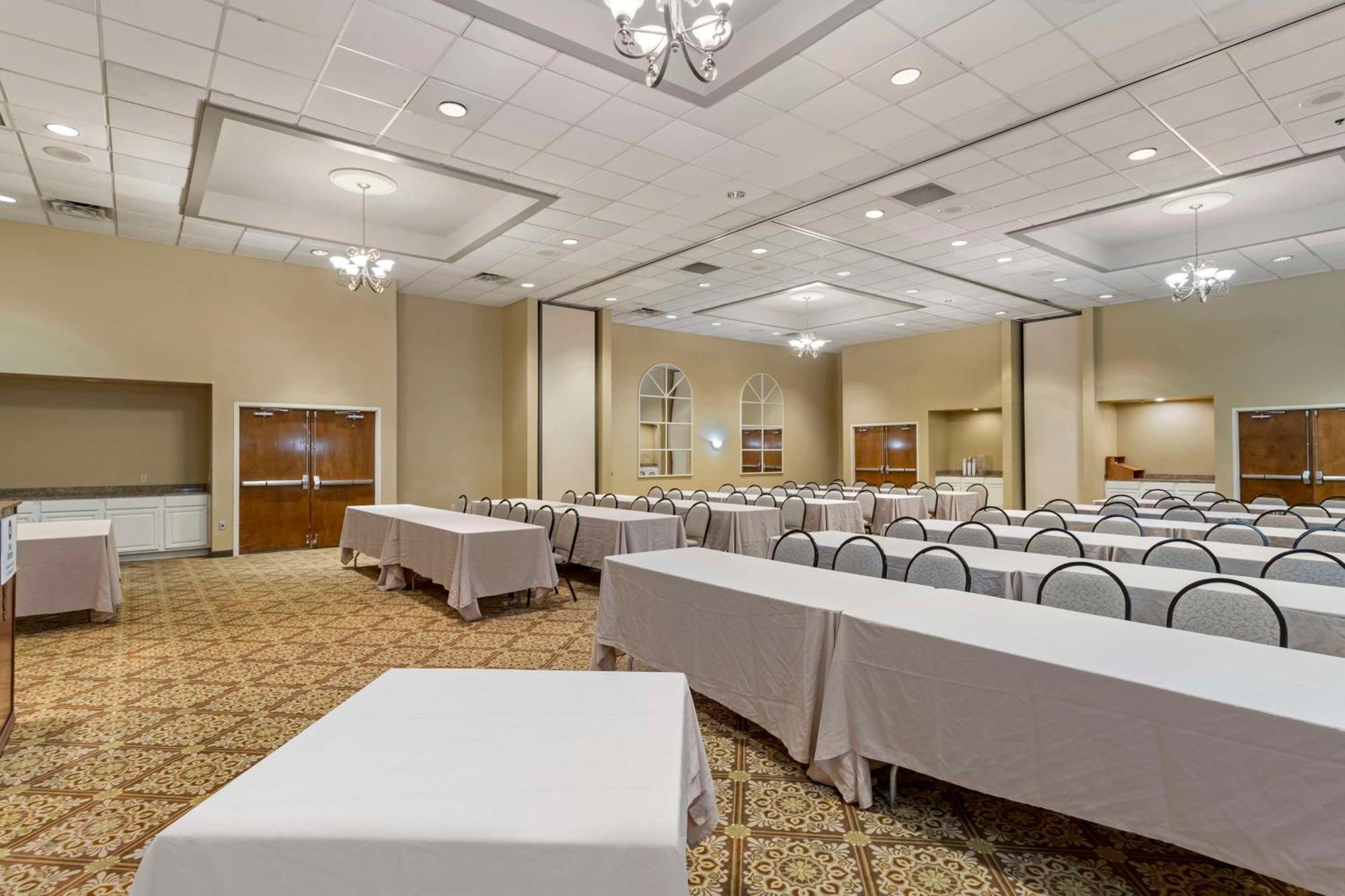 Best Western Of Alexandria Inn & Suites & Conference Center Exterior foto