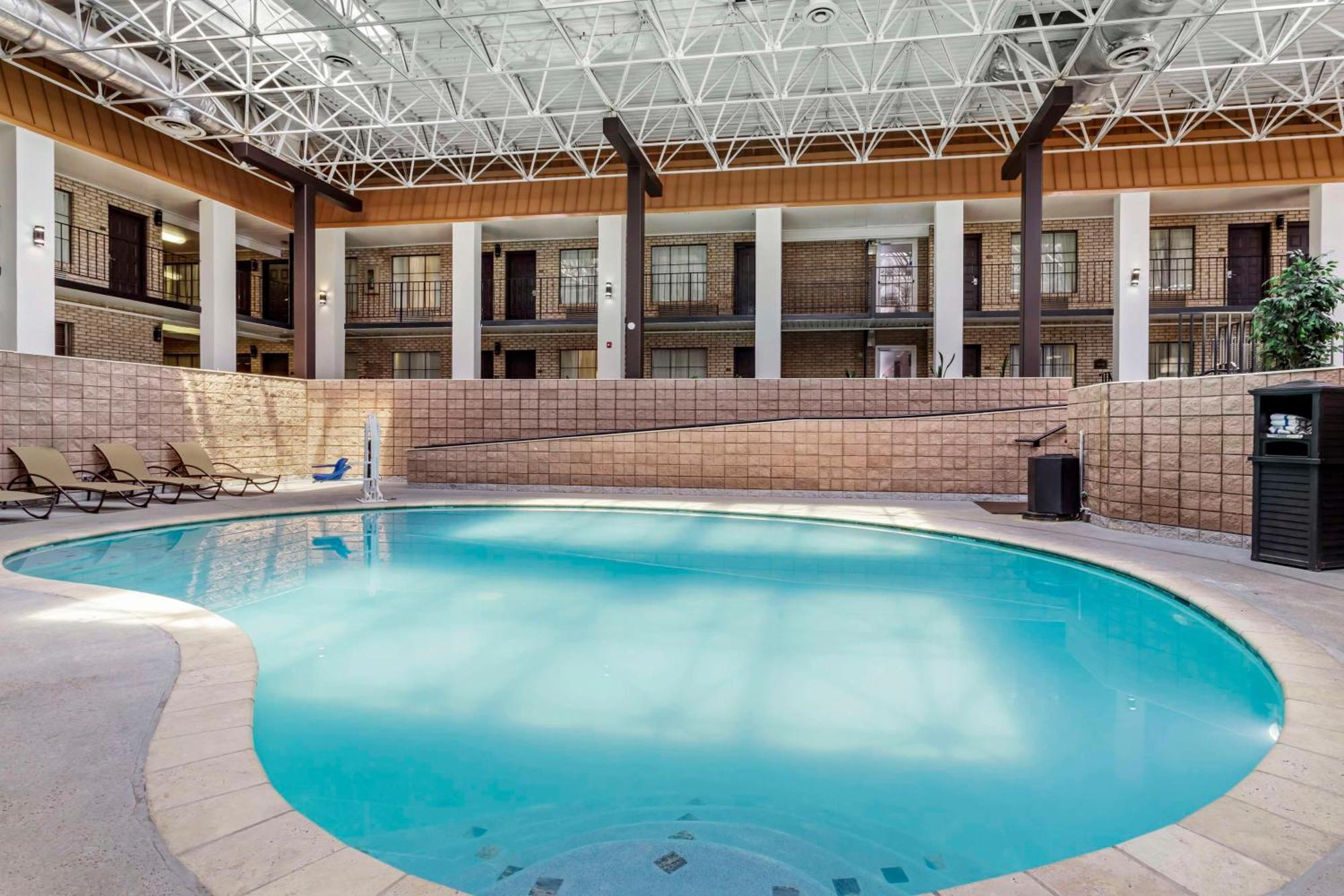 Best Western Of Alexandria Inn & Suites & Conference Center Exterior foto
